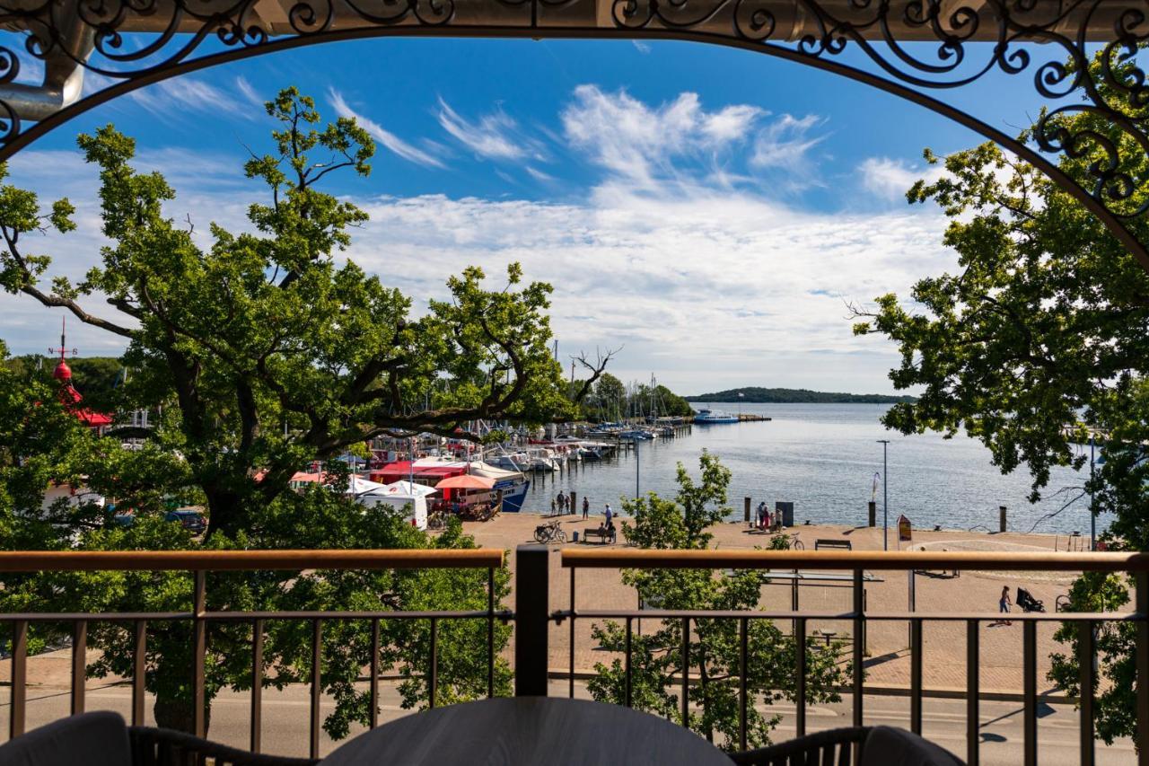 Hafenhotel Zu Putbus Bagian luar foto