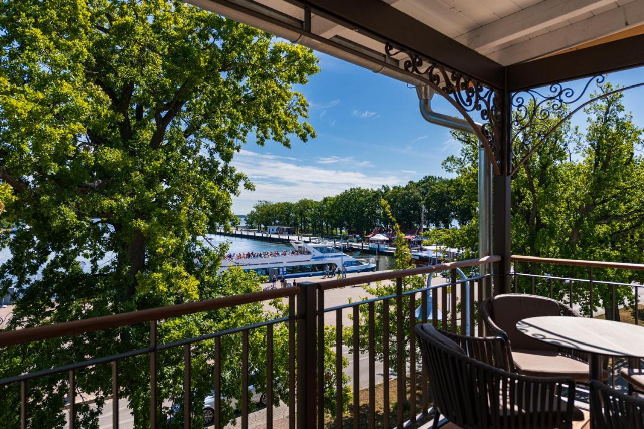 Hafenhotel Zu Putbus Bagian luar foto